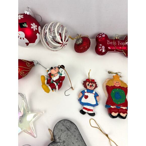 Lot of 22 Holiday Ornaments Christmas Stars Sphere Santa Metal Bundle - Picture 4 of 15